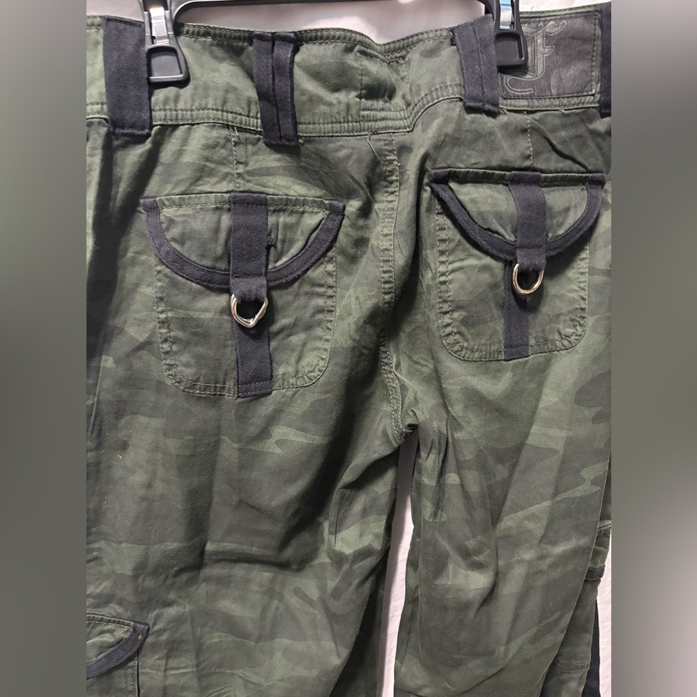 NWT F.U.S.A.I. green camouflage cargo pants